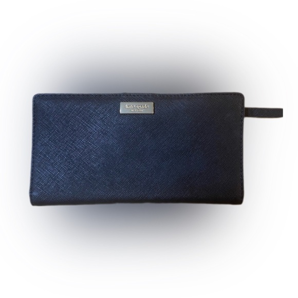 Kate Spade EUC Stacy Laurel Way Black Saffiano Leather Large Slim Bifold Wallet - Picture 1 of 11